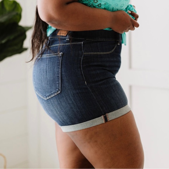 Judy Blue Dark Wash Pull On Shorts - Picture 4 of 4